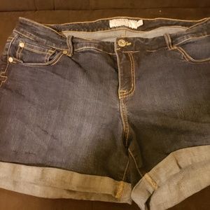 Torrid jean shorts